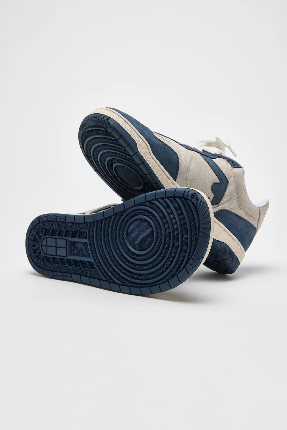 Nova Beige/Blue