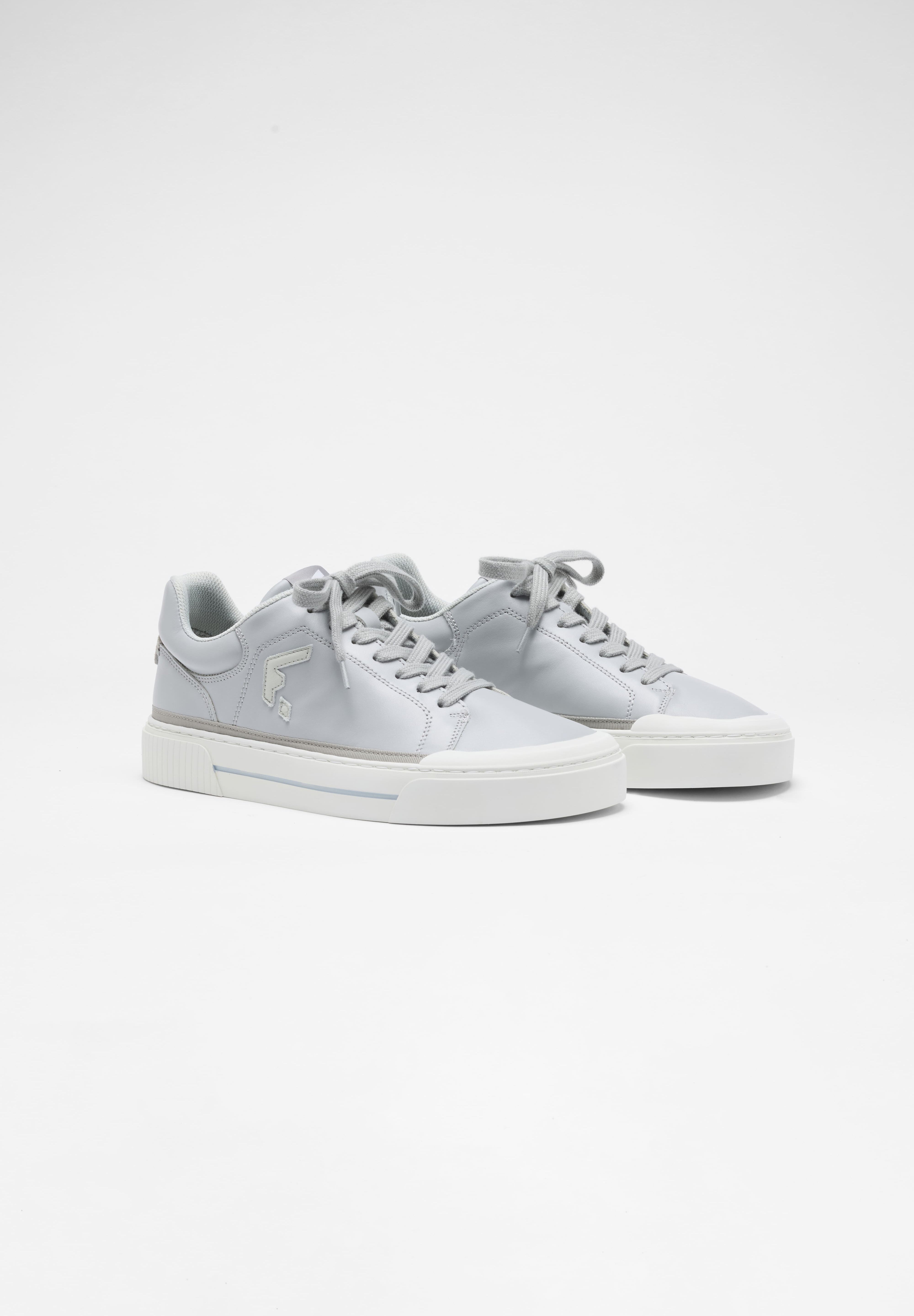 Arcus Gray
