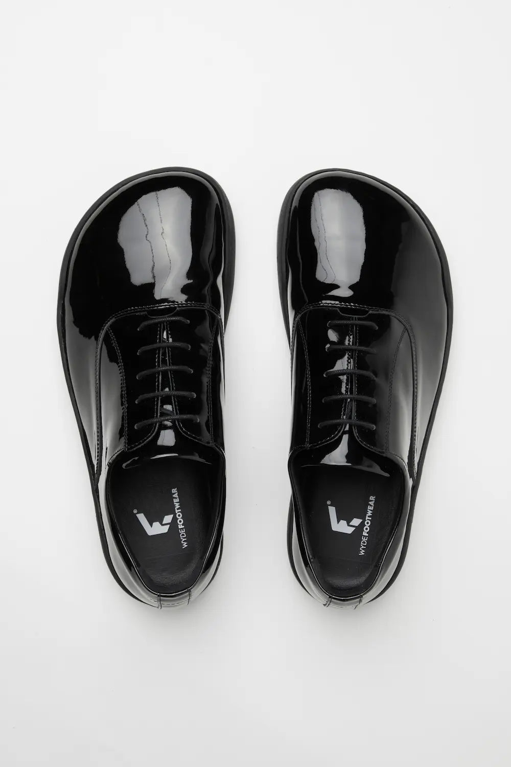 Nova Patent Black