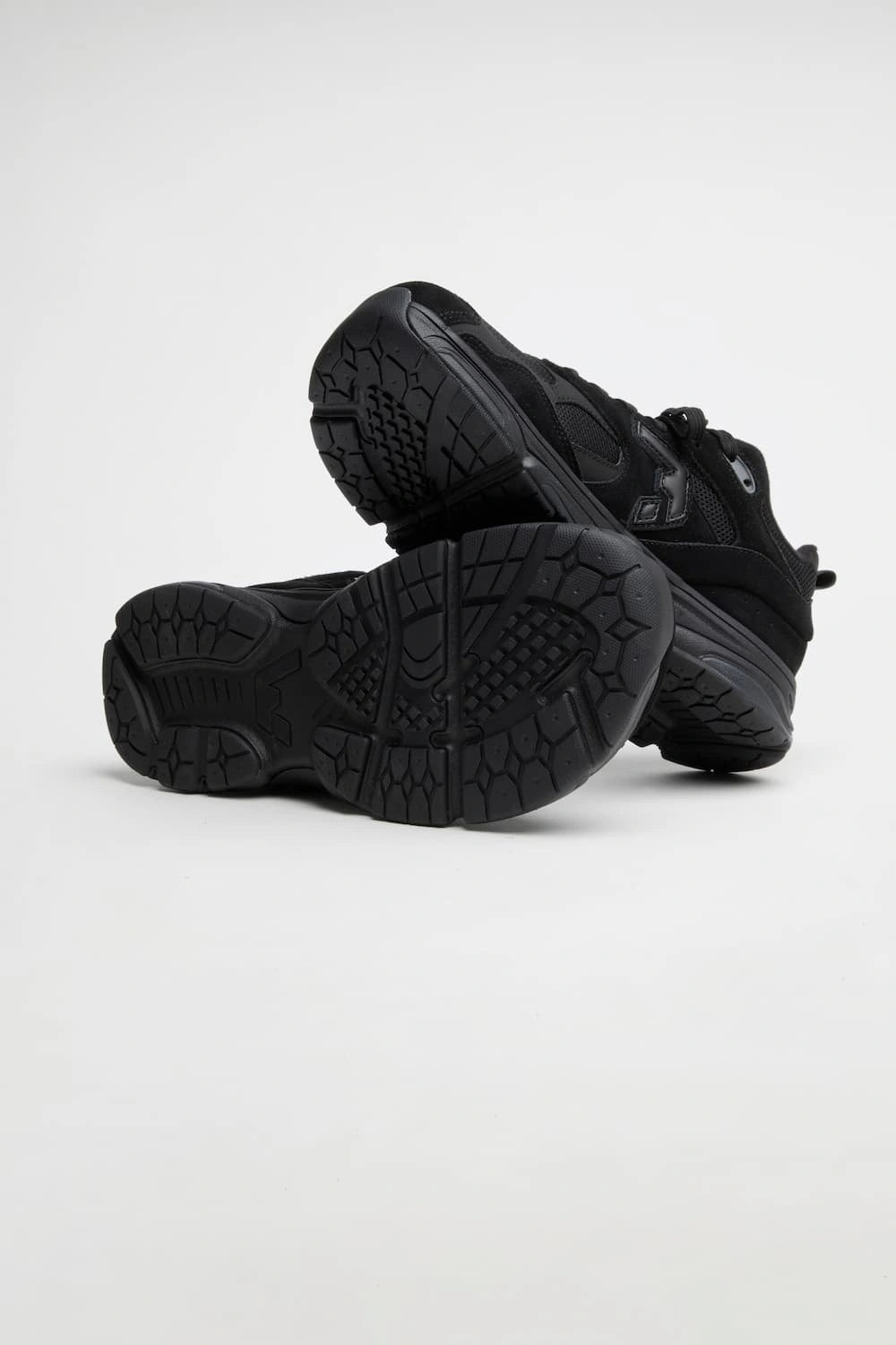 Soma Earth Black